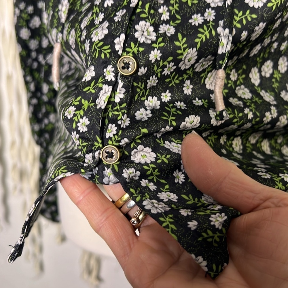 Anthropologie Peter Pan Collar Black and Green Ditzy Floral Print Blouse Small - Picture 4 of 12